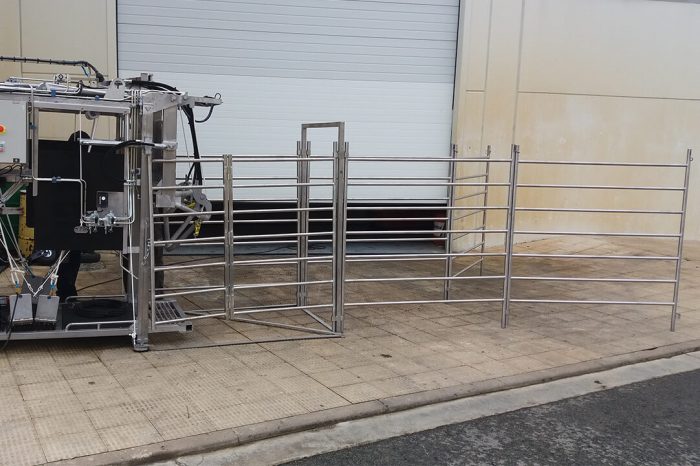 standard barrier for anka hoof trimming crushes gate system 1