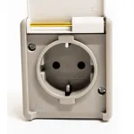 Extra 220V Output on the crush (plug socket - waterproof) - Image 2